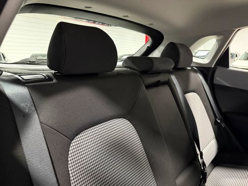 Used 2019 Hyundai Kona SE AWD/4WD image 54