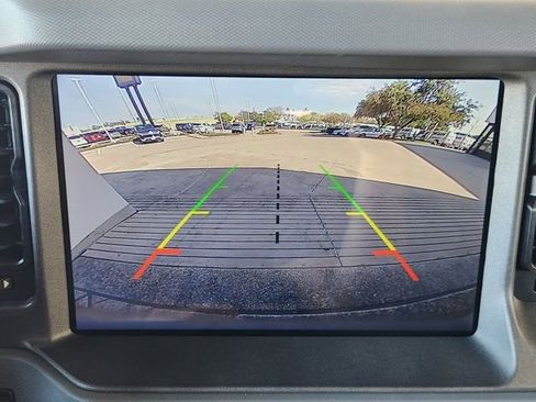 Used 2024 Ford Bronco Big Bend image 6