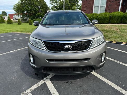Used 2015 Kia Sorento LX FWD image 14