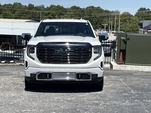 Used 2024 GMC Sierra 1500 Denali Ultimate AWD/4WD image 2