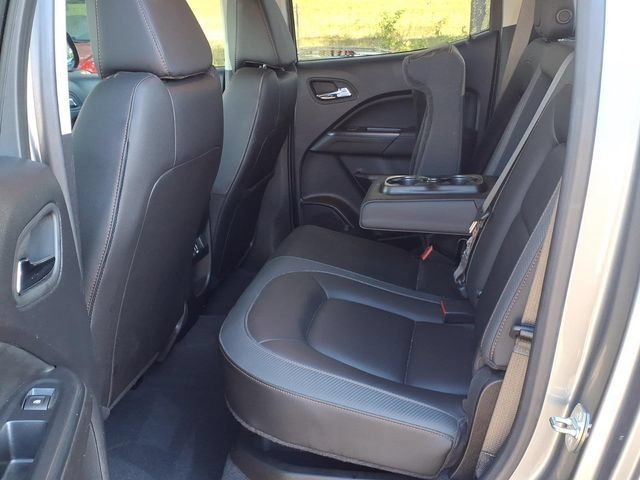 Used 2021 GMC Canyon AT4 w/ Driver Alert Package AWD/4WD image 18