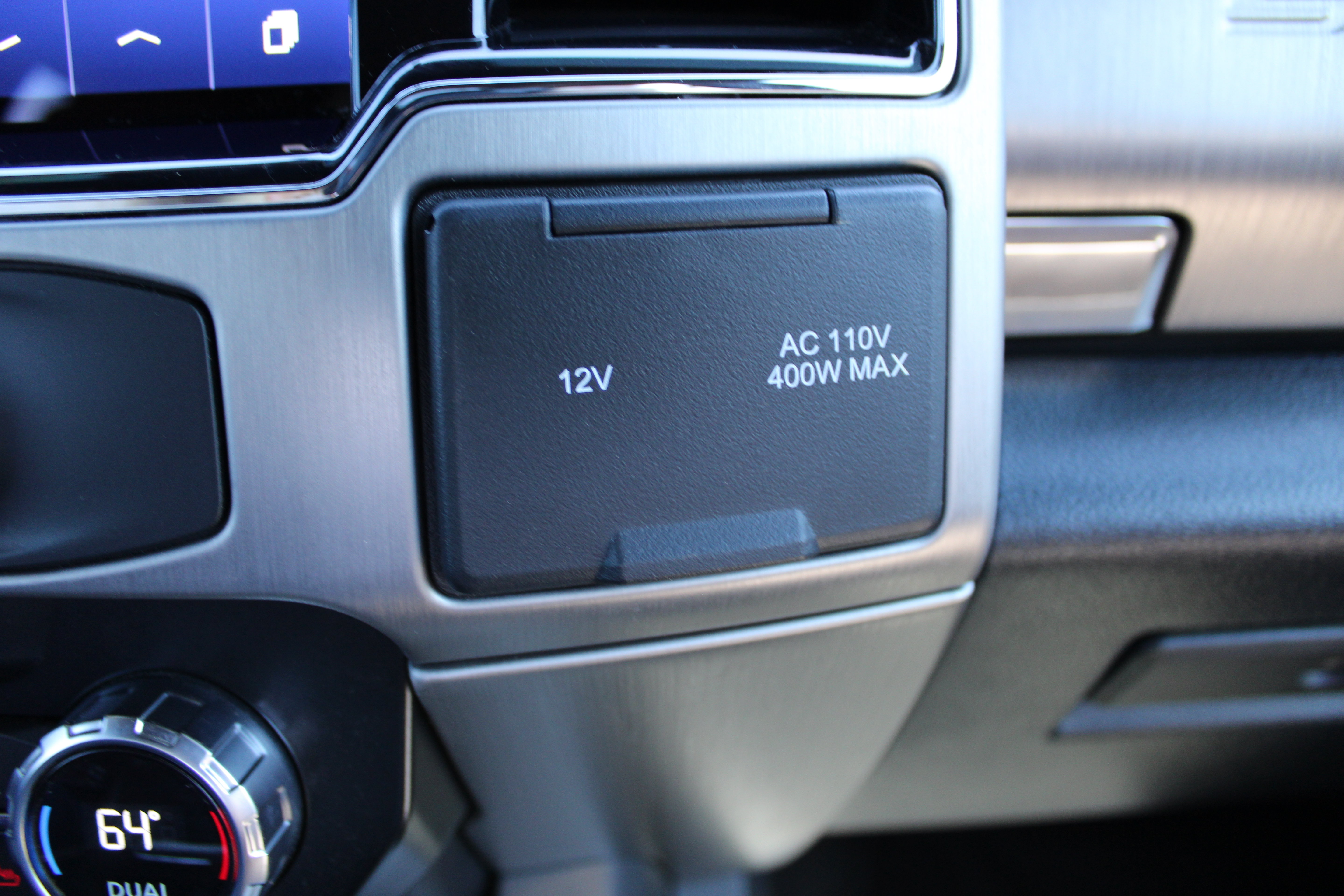 Used 2022 Ford F450 Platinum w/ FX4 Off-Road Package AWD/4WD image 40