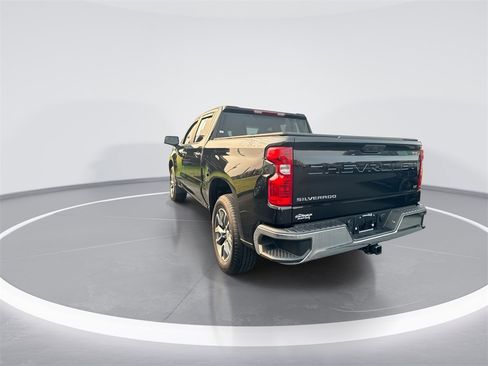 Used 2025 Chevrolet Silverado 1500 LT image 6