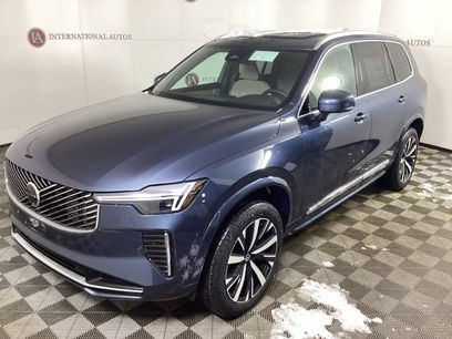 New 2026 Volvo XC90 B5 Core