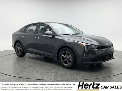 Used 2025 Kia K4 FWD image 1