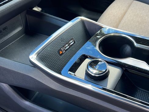 New 2026 Chevrolet Equinox ACTIV w/ Convenience Package III image 20