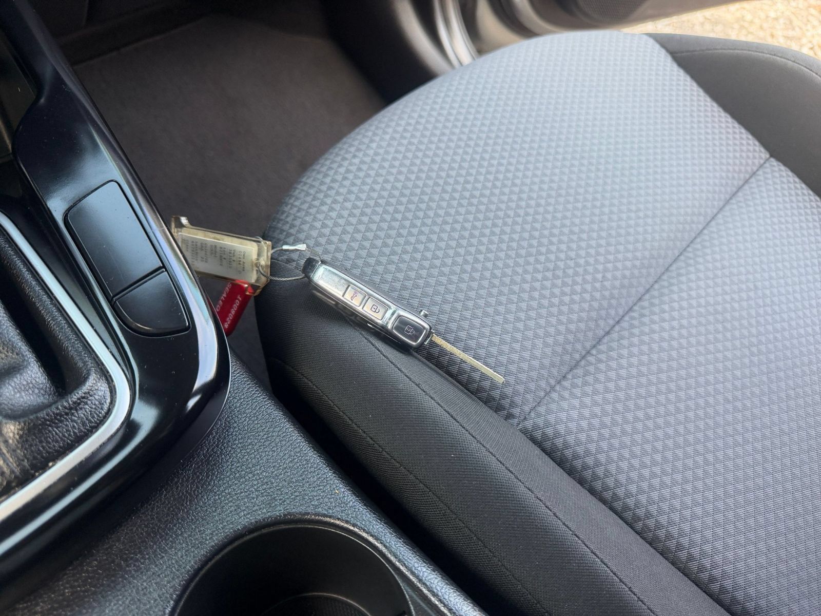 Used 2025 Kia Soul LX w/ LX Technology Package FWD image 20