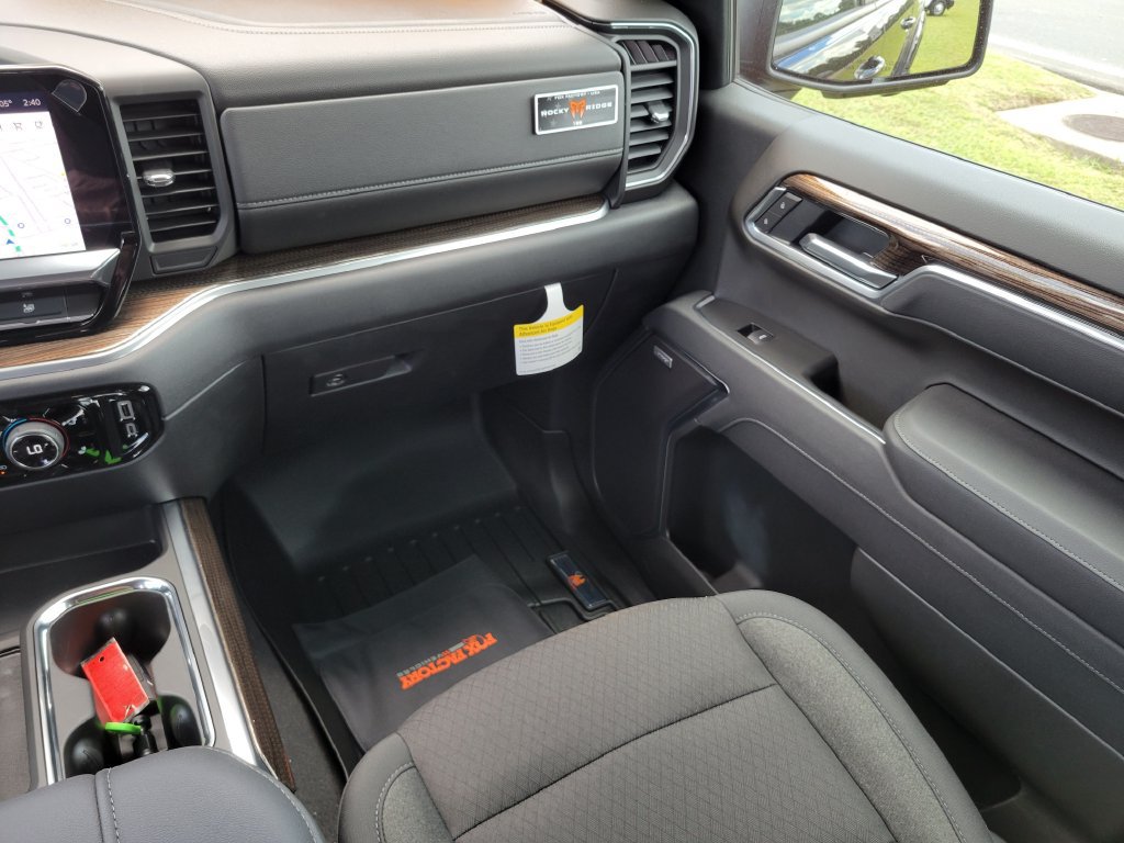 New 2026 Chevrolet Silverado 1500 RST AWD/4WD image 20