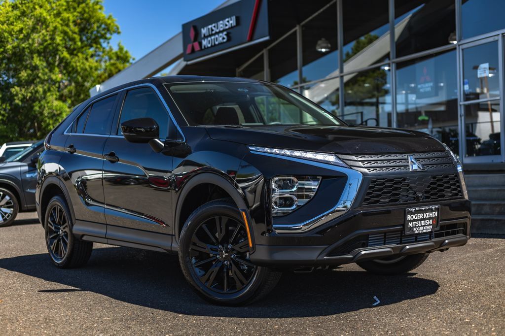 New 2026 Mitsubishi Eclipse Cross LE AWD/4WD image 1