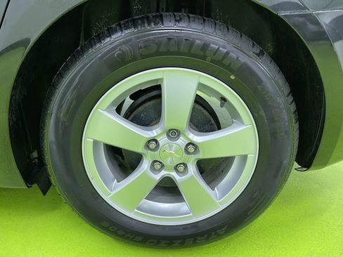 Used 2014 Chevrolet Cruze LT image 15