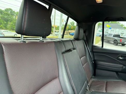 Used 2017 Honda Ridgeline Black Edition image 17