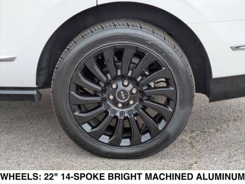 Certified 2022 Lincoln Navigator Black Label image 9