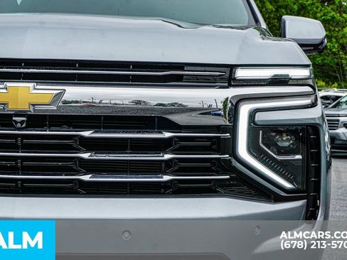 Used 2025 Chevrolet Tahoe LT AWD/4WD image 12