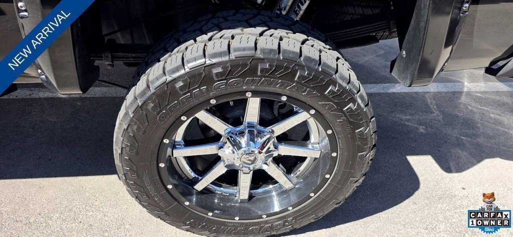 Used 2015 GMC Sierra 2500 Denali w/ Duramax Plus Package AWD/4WD image 7