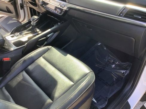 Used 2022 Kia Telluride S AWD/4WD image 21