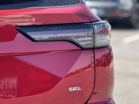 New 2025 Mitsubishi Outlander SEL image 10