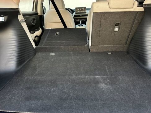 Certified 2024 Honda HR-V LX image 16