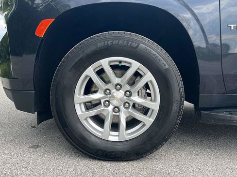 Used 2024 Chevrolet Tahoe LT RWD image 11
