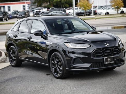 Used 2024 Honda HR-V Sport image 13