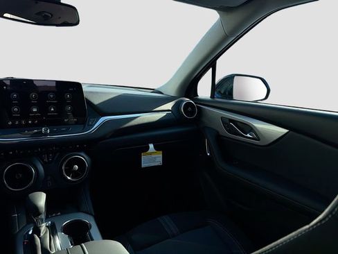 New 2026 Chevrolet Blazer LT w/ Convenience Package image 22