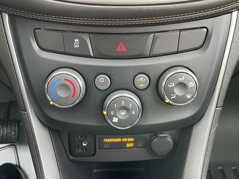 Used 2019 Chevrolet Trax LS w/ Tint and Cruise Package image 23