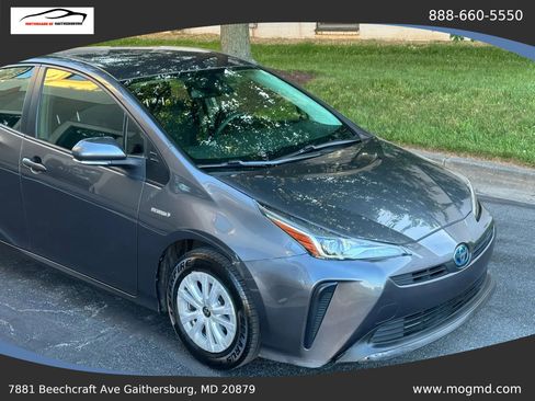 Used 2022 Toyota Prius L Eco FWD image 5