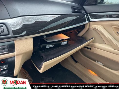 Used 2011 BMW 550i Sedan image 23