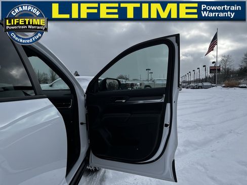 Certified 2026 GMC Terrain Elevation image 35