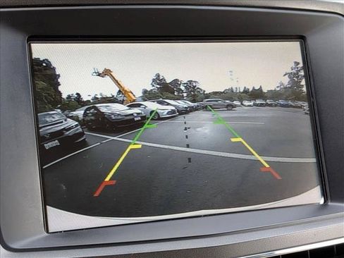 Used 2013 Lincoln MKT AWD image 13