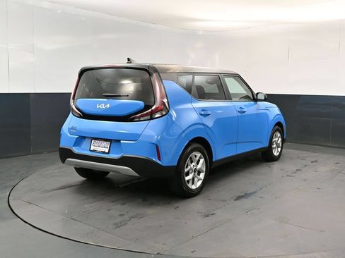 Certified 2024 Kia Soul S FWD image 5