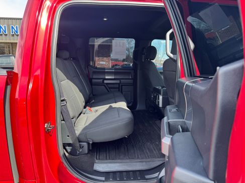 Used 2020 Ford F150 XLT w/ Equipment Group 302A Luxury image 14