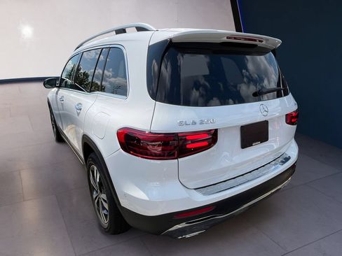 Certified 2026 Mercedes-Benz GLB 250 4MATIC image 3