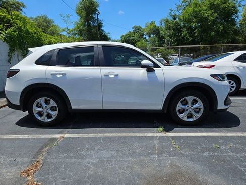 Certified 2023 Honda HR-V LX image 6