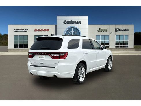 Used 2024 Dodge Durango GT AWD/4WD image 3
