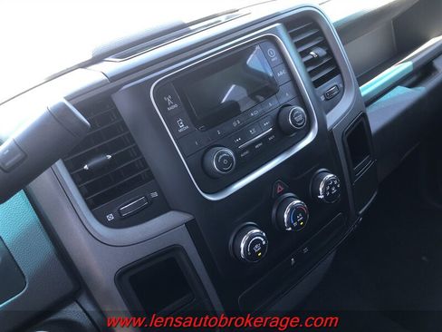Used 2014 RAM 1500 Express RWD image 13