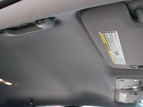 Used 2023 Chevrolet Malibu LT FWD image 39