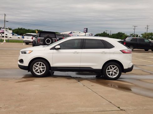 Used 2024 Ford Edge SEL w/ Convenience Package AWD/4WD image 4