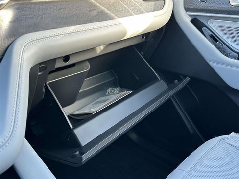 New 2026 Ford Explorer Platinum w/ LUX Leather Package image 32