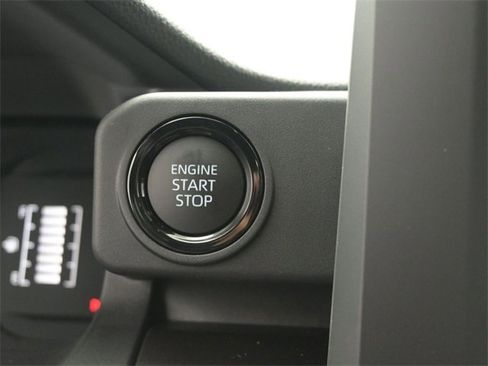 New 2025 Toyota Tacoma SR5 image 32