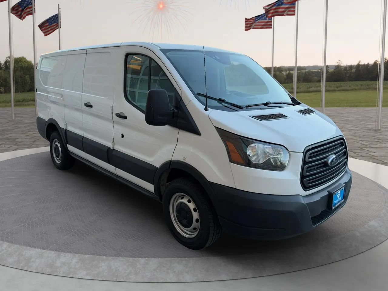 Used 2019 Ford Transit 250 130 Low Roof RWD image 6