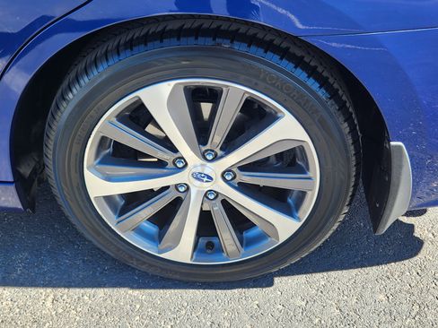 Used 2016 Subaru Legacy 2.5i Limited image 23