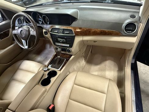 Used 2013 Mercedes-Benz C 250 Sedan image 12