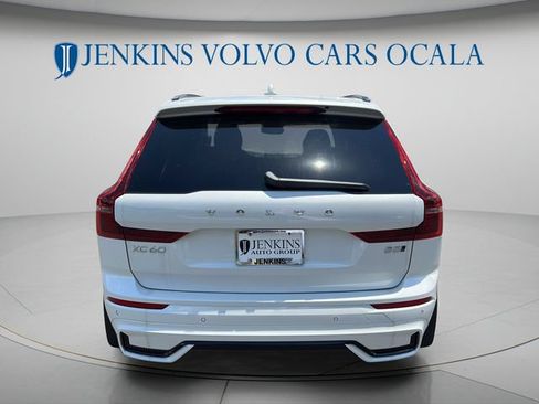New 2026 Volvo XC60 B5 Core AWD/4WD image 4