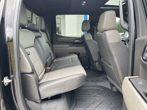 Used 2025 Chevrolet Silverado 1500 ZR2 w/ Technology Package AWD/4WD image 31