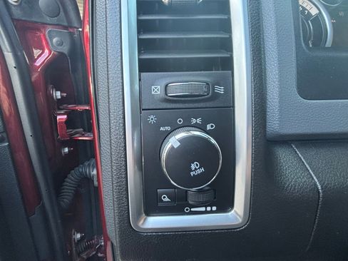 Used 2017 RAM 1500 Big Horn image 22