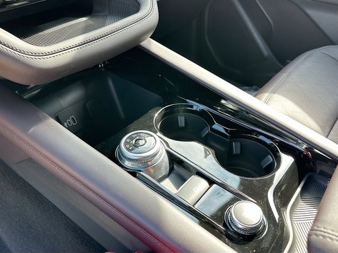 New 2026 Ford Explorer Platinum RWD image 12