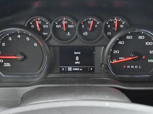 Used 2024 Chevrolet Silverado 2500 Custom w/ Custom Value Package image 12