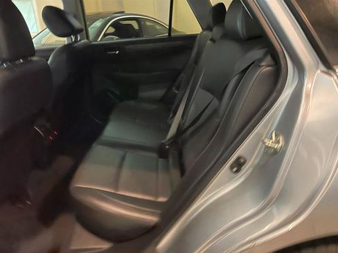 Used 2015 Subaru Outback 2.5i Limited AWD/4WD image 13