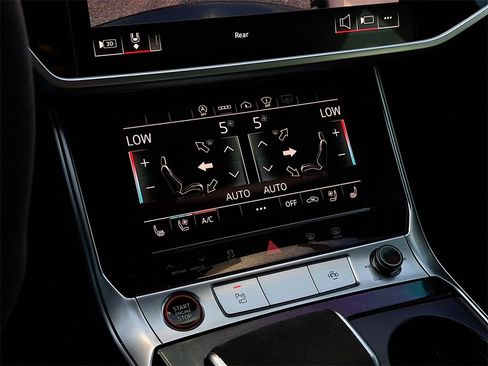 Used 2022 Audi RS 6 w/ Carbon Optic Package image 13