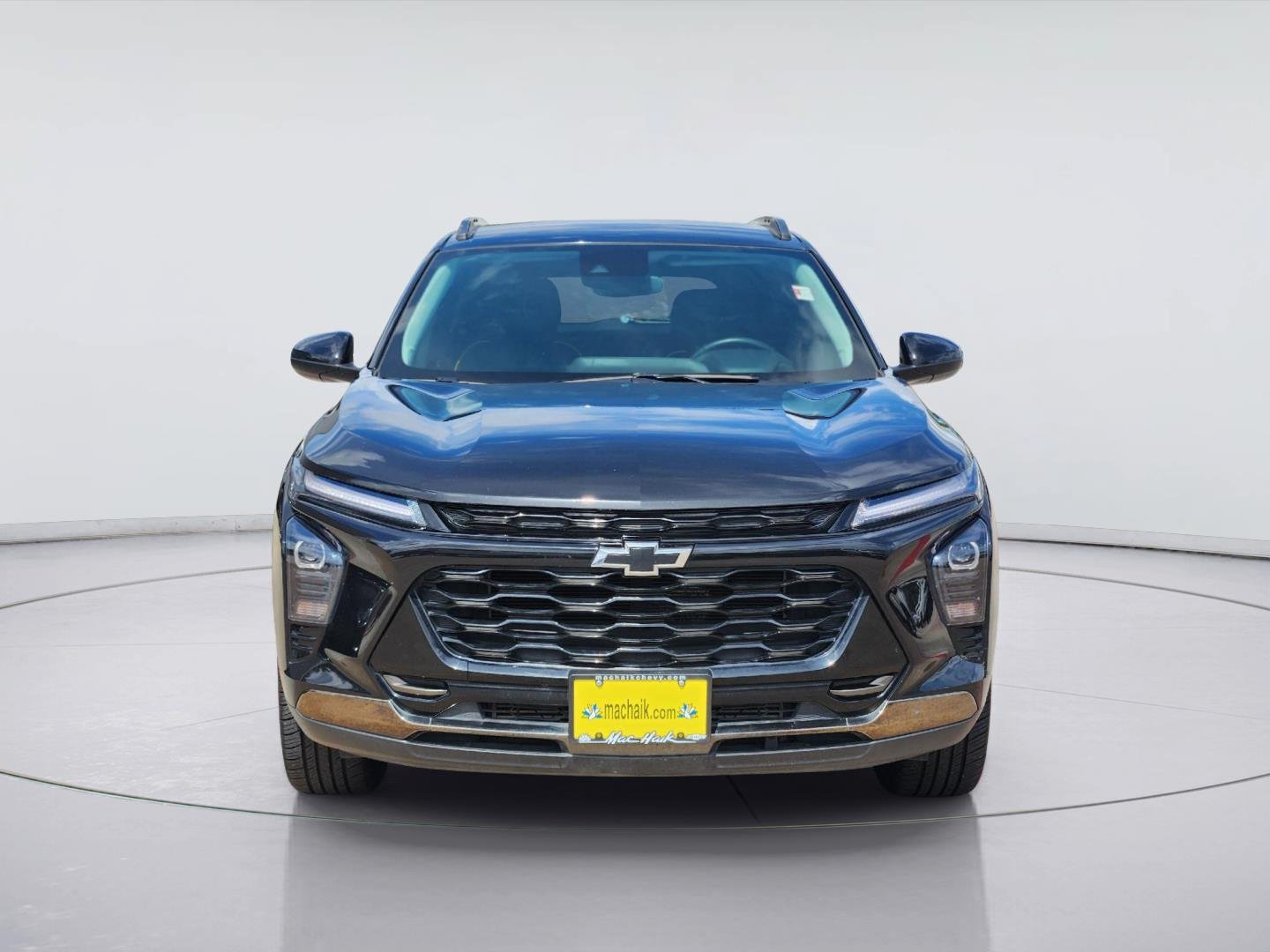 Certified 2024 Chevrolet Trax ACTIV w/ Driver Confidence Package FWD image 2